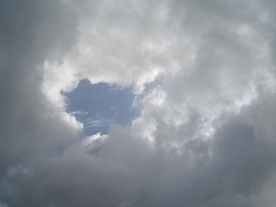 cloud with hole
